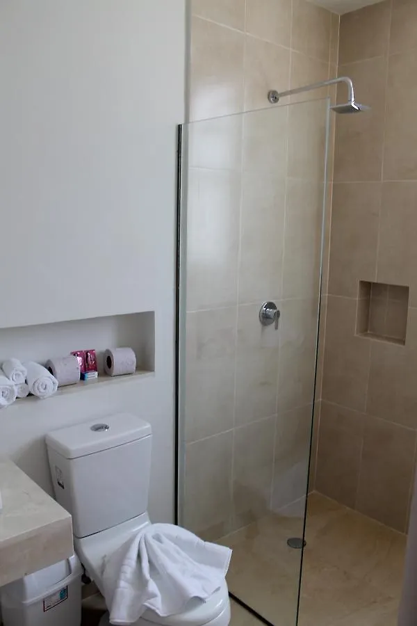 Yaax Kiin Tulum Aparthotel 3*,